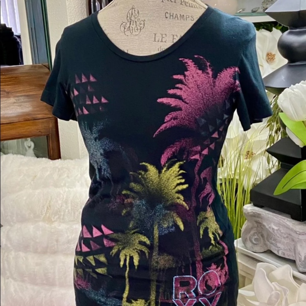 Roxy Top Size Medium - image 7